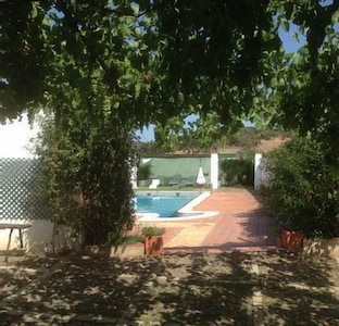 Casa Rural Monterrey para 6 personas
PISCINA PRIVADA.