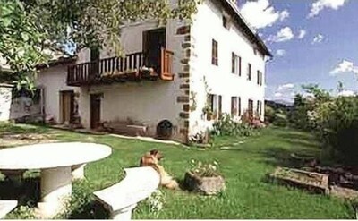 Rural apartment Arrieta Haundi for 12 people