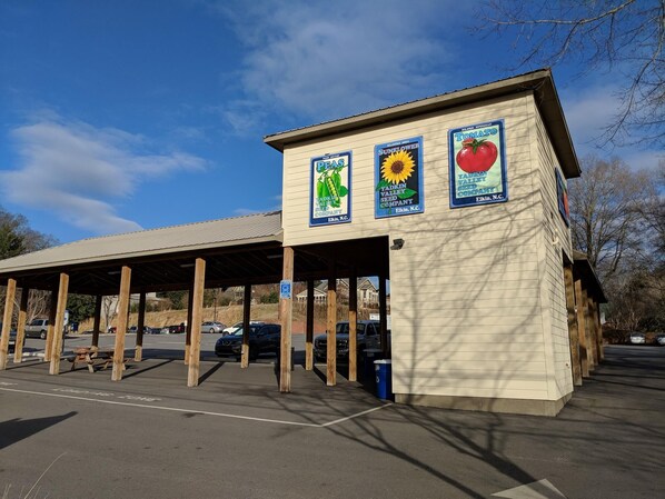 Elkin Farmers Market is across the street.  Open Saturday mornings from April to October.