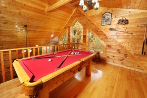 Spielezimmer