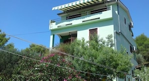 Façade