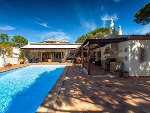 Beautiful 5 bedroom villa with heatable pool in Vale do Lobo SD109 - 5