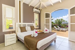 Master suite with pool view
