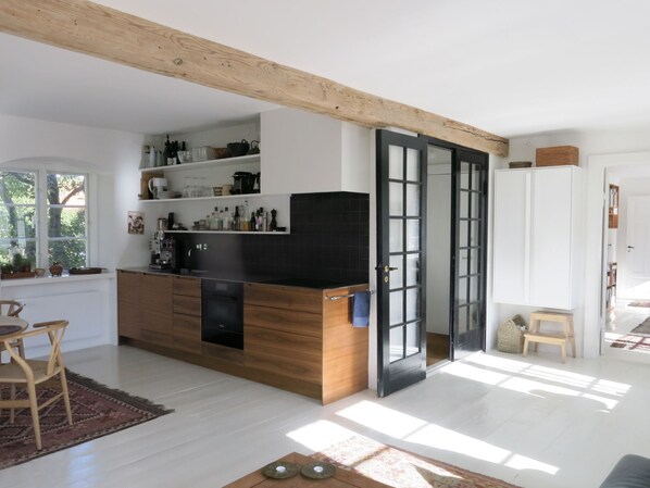 City, Dining Room, Kitchen, Living Room