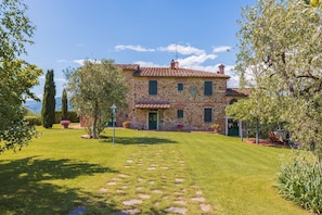 Building Exterior, Garden, Outdoor