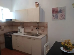 SA2(2+1): kitchen
