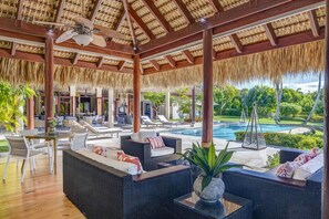 Villa Caballet – A Tropical Oasis with Golf Course Views (5595)