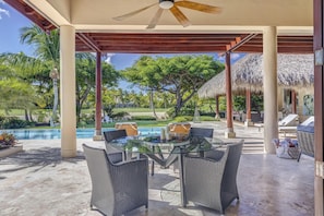 Villa Caballet - Eco-friendly villa w/ golf view (5588)