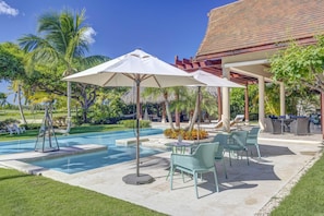 Villa Caballet - Eco-friendly villa w/ golf view (5590)