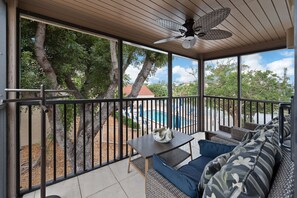 Living Room Lanai