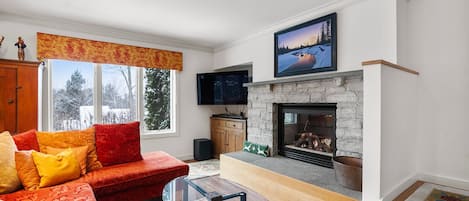 Living Room - cozy fireplace on Main floor