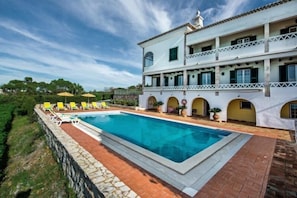 Former home of the Portuguese Royal Family. Stunning Sea Views. Private Pool L603 - 2