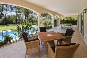 Beautiful 4 bedroom villa overlooking Quinta do Lago Beach W144 - 5