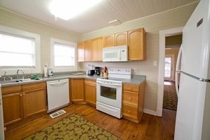 DeSoto Beach 2nd Floor Kitchen