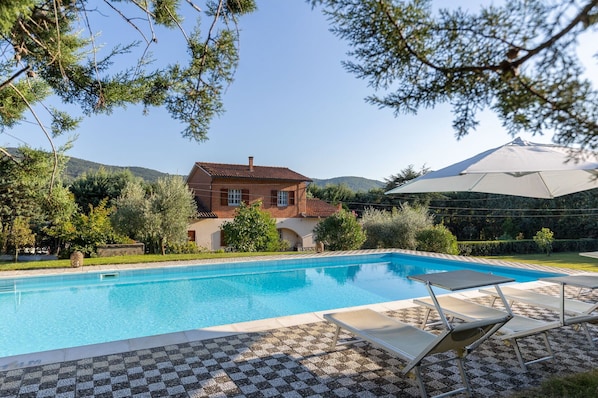 Building Exterior, Pool, Scenic View