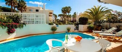 Two bedroom Apartment with Private Pool and WiFi SD26 - 1