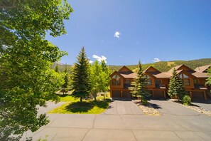 Mountain and neighborhood views