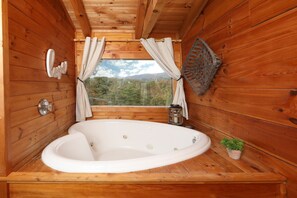 Jacuzzi Tub Overlooking Mountain Views