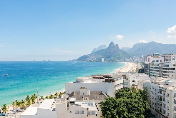 Beach,City view,Mountain view,Natural landscape,Sea view