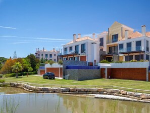 Modern 3 bedroom villa with private pool in Royal Golf Vale do Lobo J130 - 4