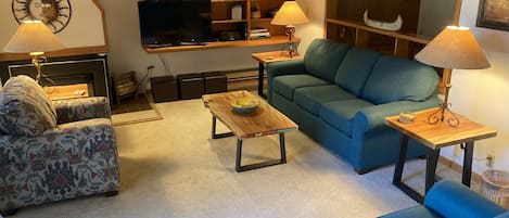 Charming Vacation Condo at Tennis Townhomes