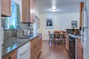 Kitchen with dishwasher