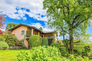 Teilansicht des Hauses