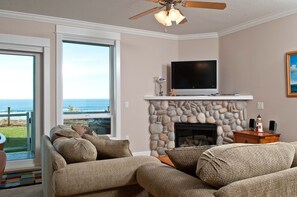 Oceanfront Living Area