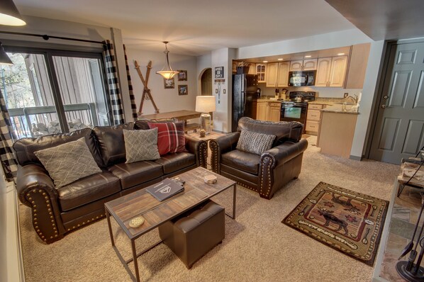 Gorgeous mountain condo in Keystone!