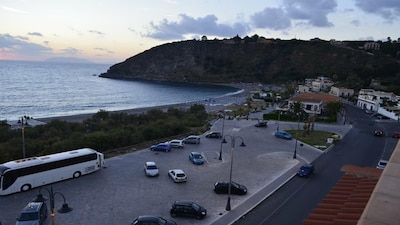 Angonia Casa Vacanze "A pochissimi metri dal mare"