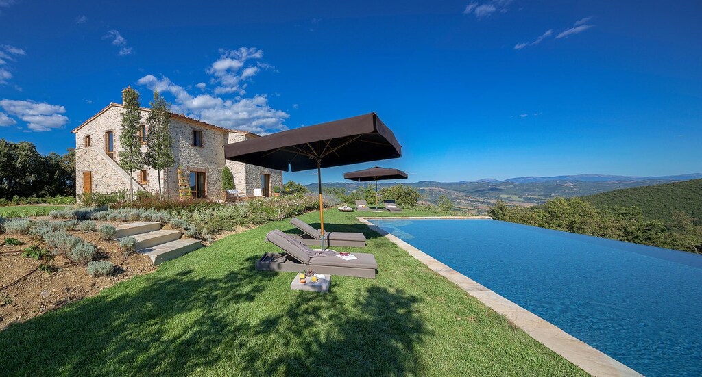 Exclusive Luxury Villa With Private Pool Antognola