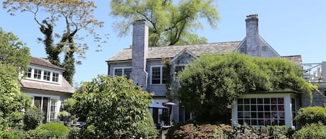 Main House and Carriage House