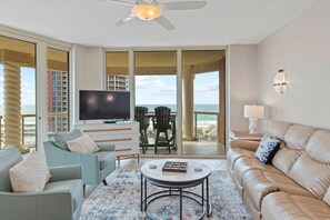 Living Room 1.1