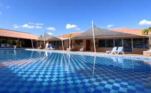 Spectacular pool with events, volleyball Panama Exclusive Couples Club