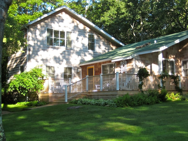 Front porch and entrance