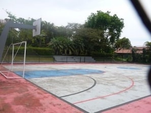 Sport court