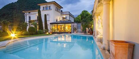 Villa Tina, Argegno Lago di Como - NORTHITALY VILLAS affitti ville per vacanze