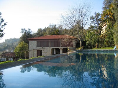 Villa con piscina privada cerca de Geres
