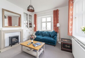 First floor: Sitting room with sea views