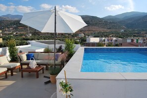 Private Rooftop Terrace with Pool - Mountain views