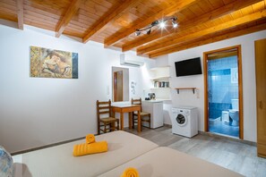 Your private room with toilet, shower, air conditioning, and washing machine.