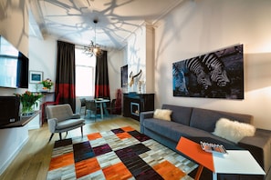 Living Room with High-Quality Convertible Bed