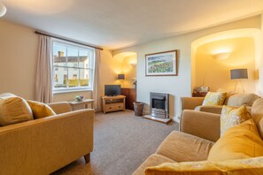 Bovis Cottage, Southwold: Comfortable sitting room