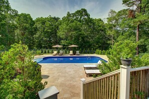 Private Resort Oasis & Salt Water Pool 