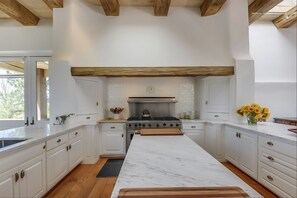 Large kitchen
