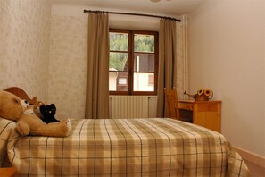 Chambre lit double 140