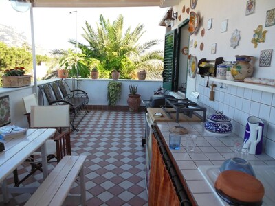 Penthouse with panoramic terrace in front of Mondello beach
