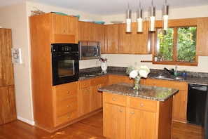 Kitchen 2