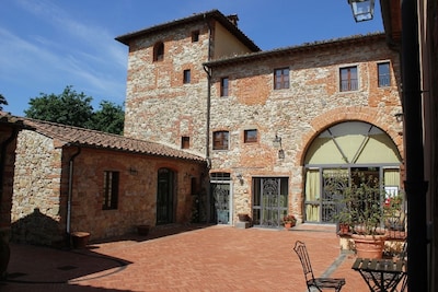 Studio "Fattoria CasalBosco", ein altes mittelalterliches Dorf, umgeben von viel Grün