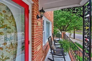 Front Porch | Rocking Chairs